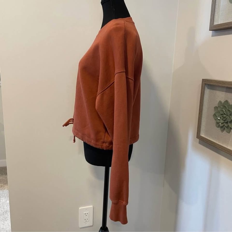 Aritzia Wilfred Free Cropped Tie Front Sweater Size Small - photo 2