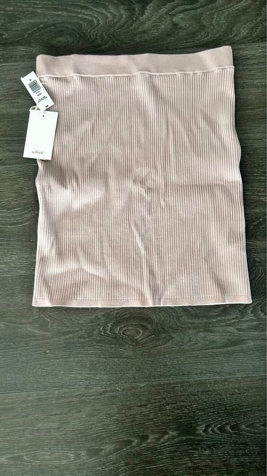 Wilfred Skirt Size M BRAND NEW WITH TAGS 🏷️