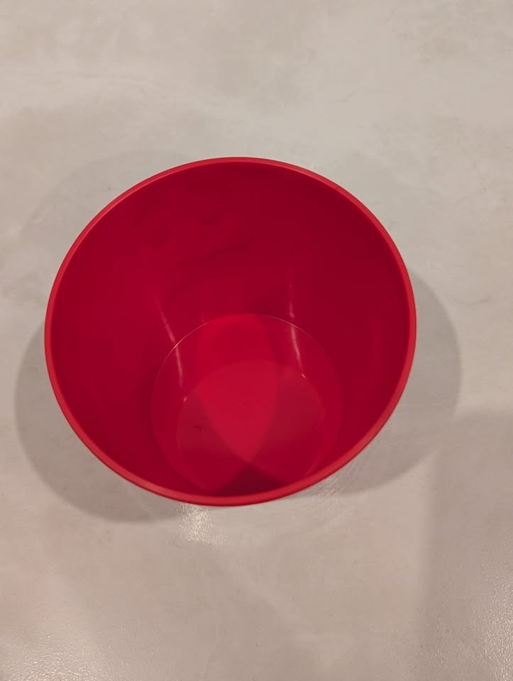 Red M and M Bucket - photo 2