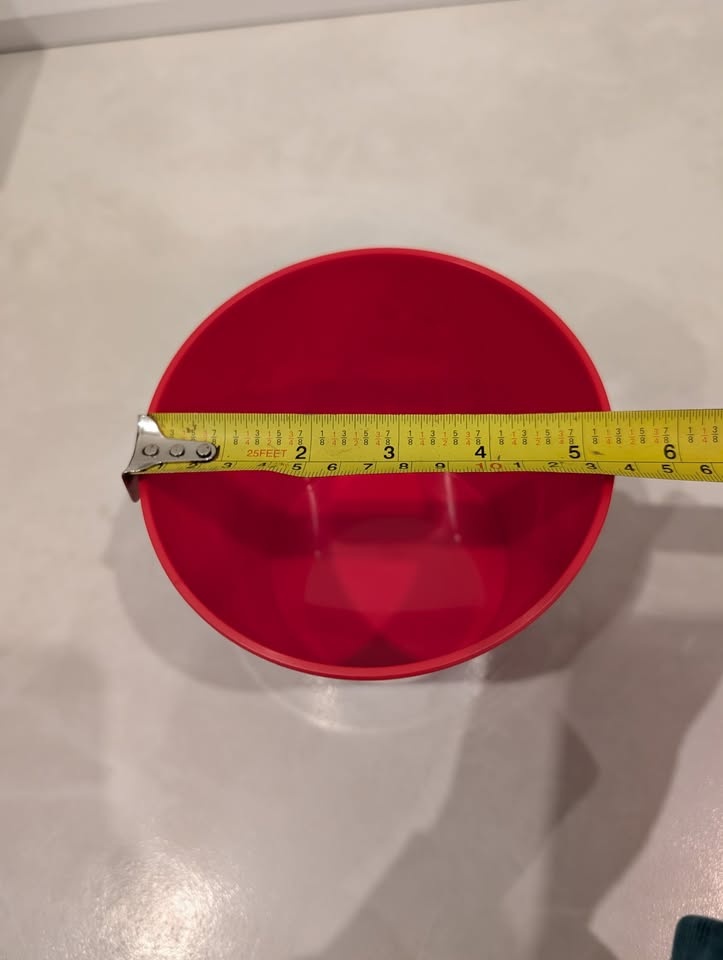 Red M and M Bucket - photo 5