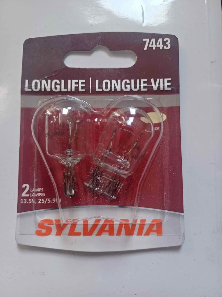 Sylvania 7443 Longlife 13.5V 25/5.9W Bulb