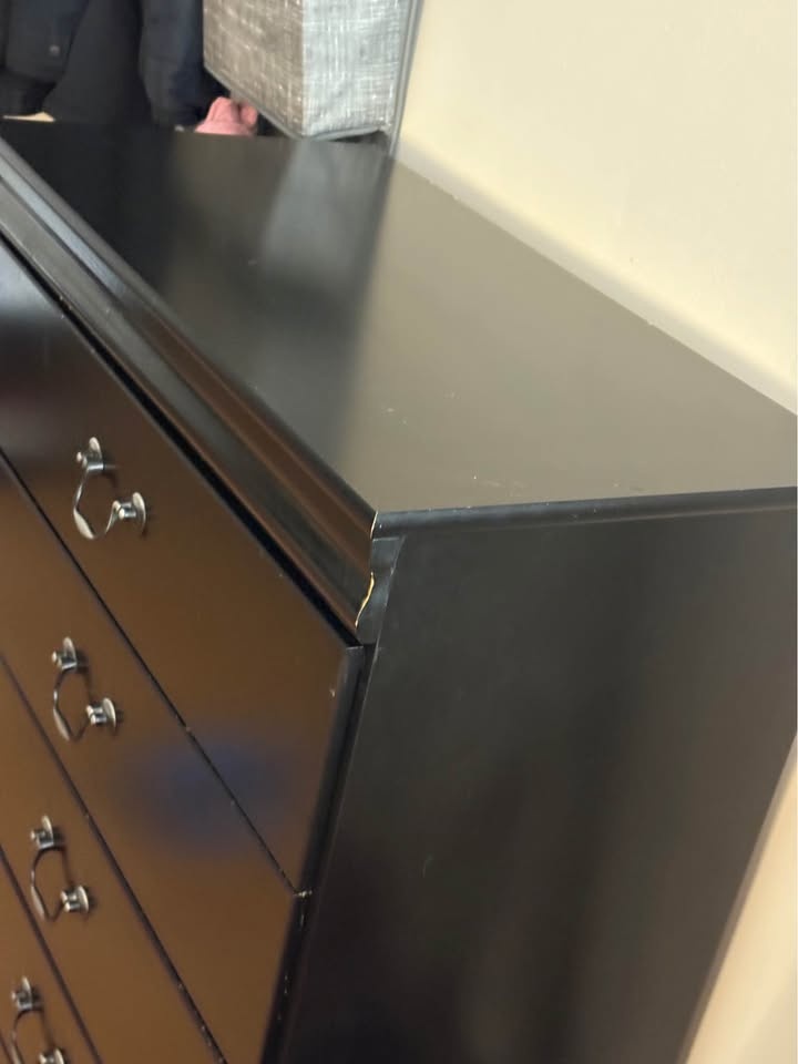 Signature design by Ashley Furniture - photo 4