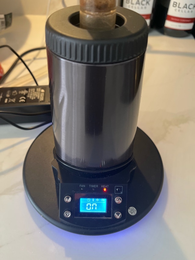 Arizer Extreme Q includes bonus grinder - photo 2