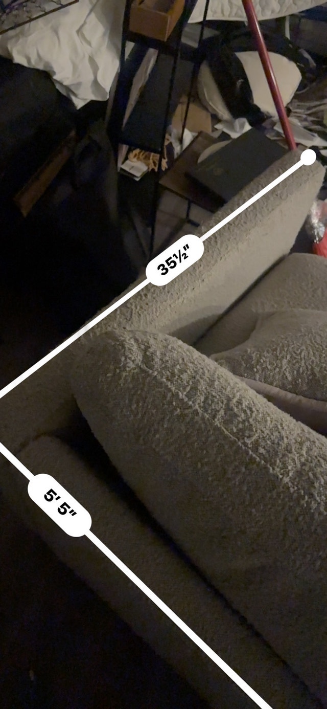 MUST SELL BY TODAY Sectional Couch- Canada made - photo 3