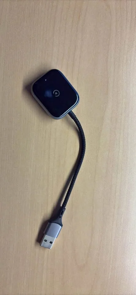 Apple CarPlay adapter thumbnail