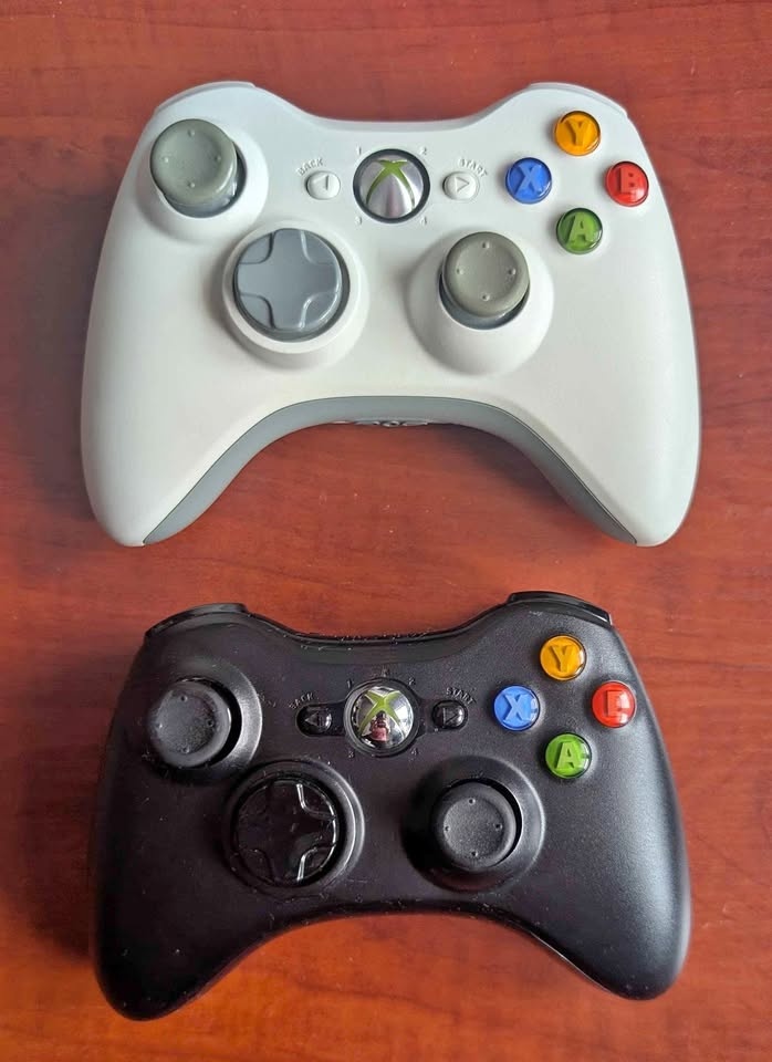 Original Microsoft Xbox 360 Controllers - White and Black