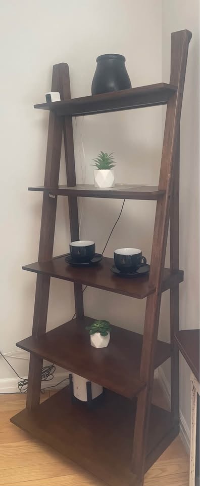 Ladder Bookshelf - photo 3