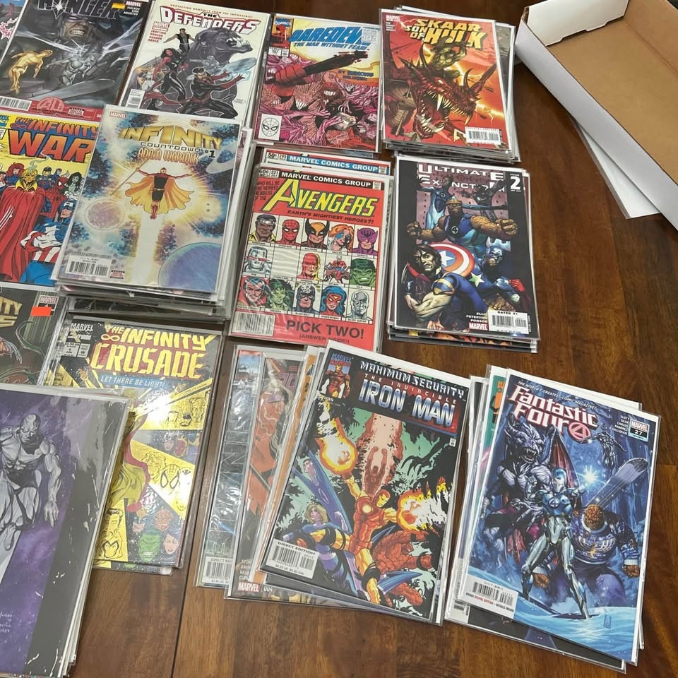 Box 16: 116 Comics - Mixed Silver Surfer... - photo 4