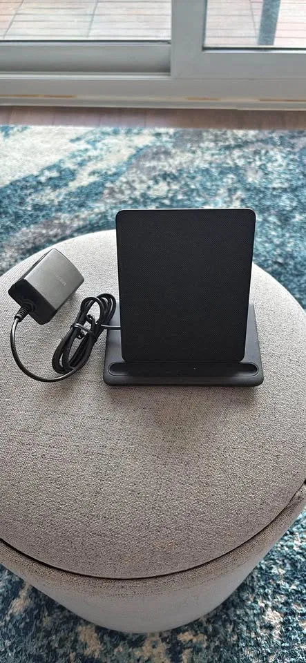 Amazon Kindle Wireless charger thumbnail