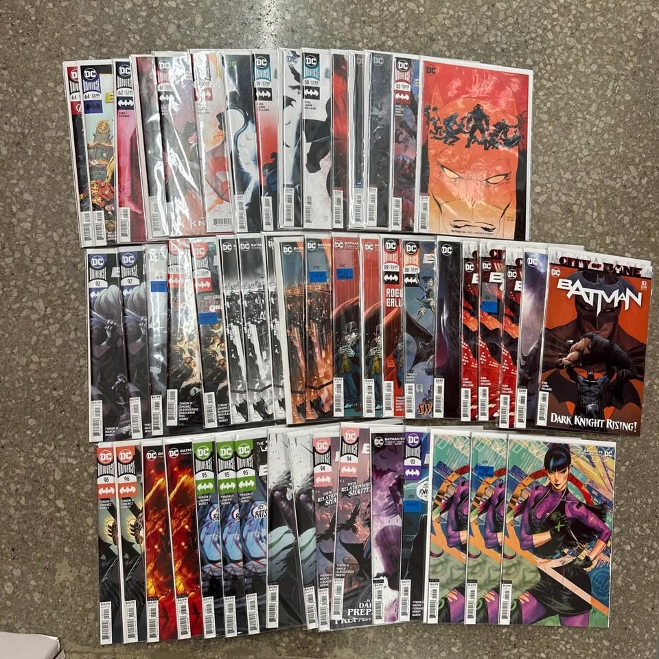 Box 3: 240 comics - Batman - photo 4