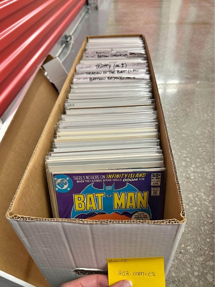 Box 15: 203 comics Batman, shadow of the bat...