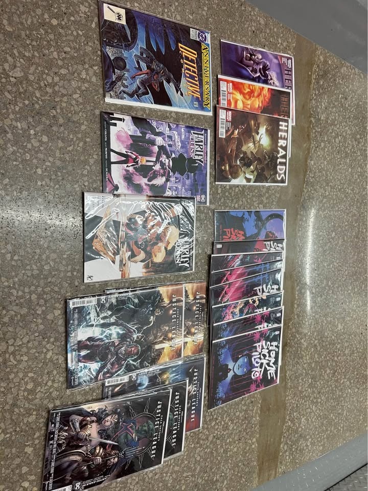 Box 11: 128 comics - Batman, joker, hulk, hawk and dove - photo 4