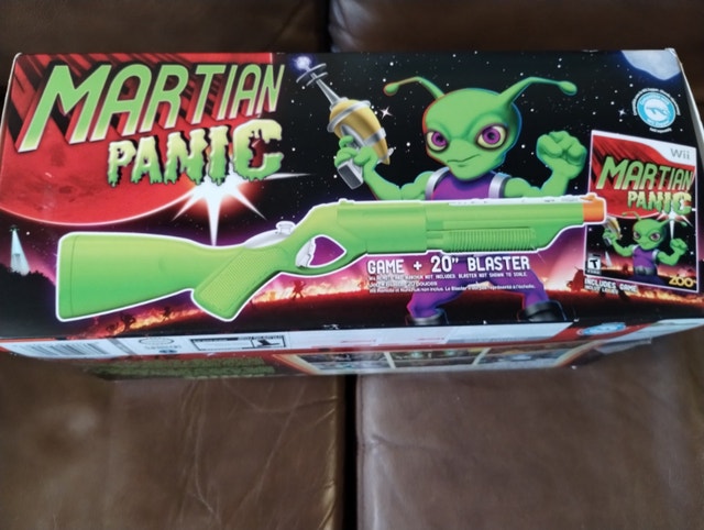 Wii Martian Panic With Blaster BNIB - photo 3