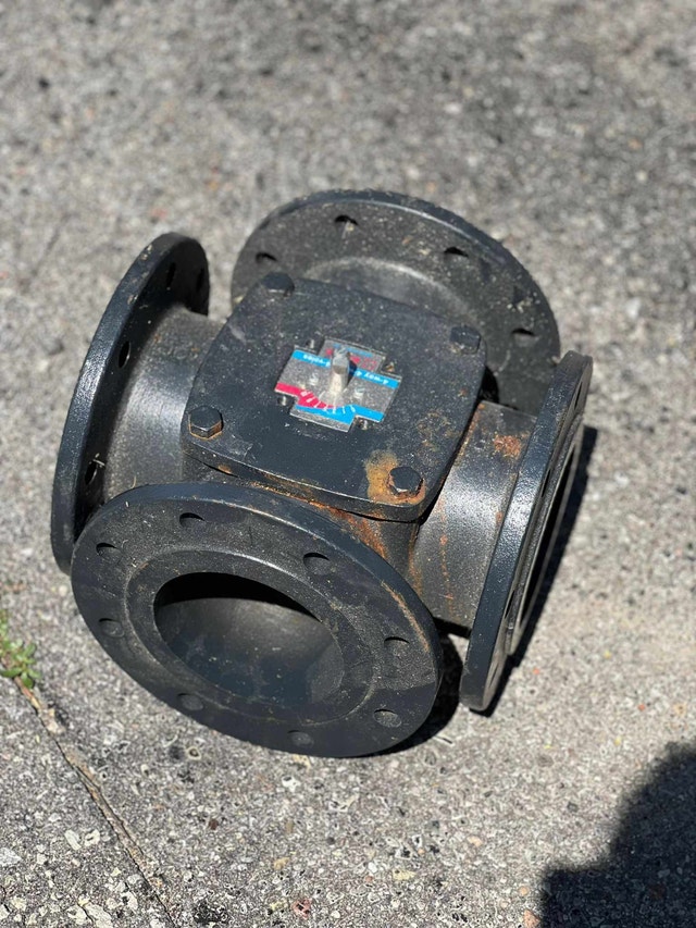 ESBE 4 WAY MIXING VALVE Model #: DN 125 PN6 CAST IRON - photo 3