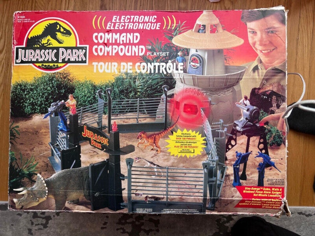 1993 Vintage Kenner Jurassic Park Command Compound