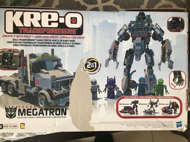 KRE-O Transformers Megatron Construction Set (30688) BNIB - photo 2