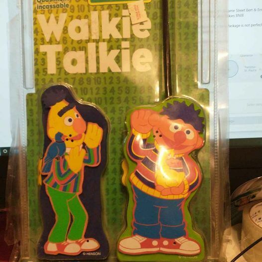 1998 Jim Henson's Sesame Street Bert & Ernie Walkie Talkies - photo 4
