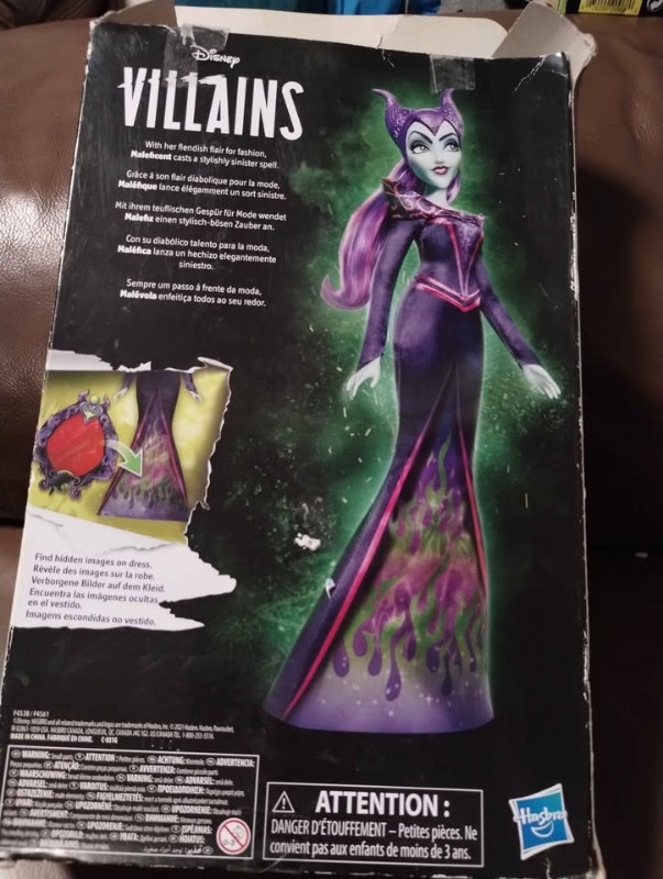 Disney Villains Maleficent Fashion Doll 2021 Hasbro #F4561 - photo 4