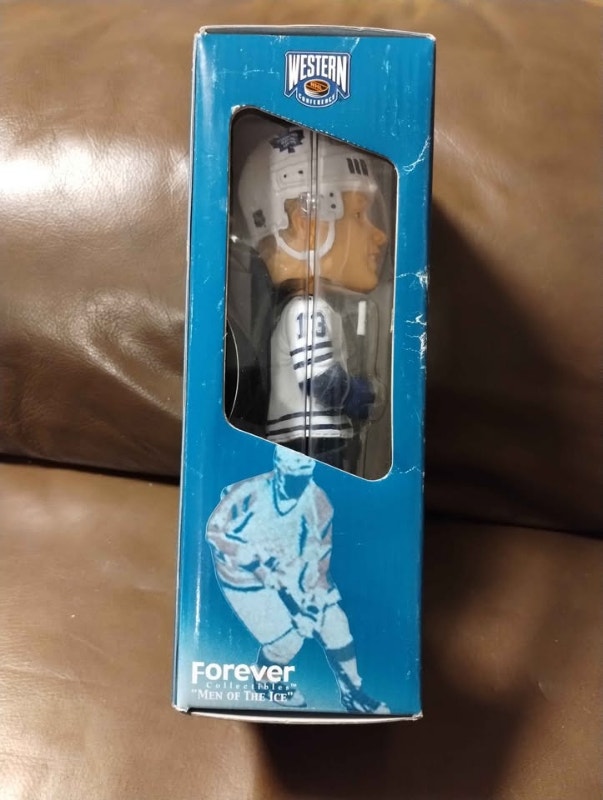 2001 Mats Sundin TML Bobblehead - photo 2