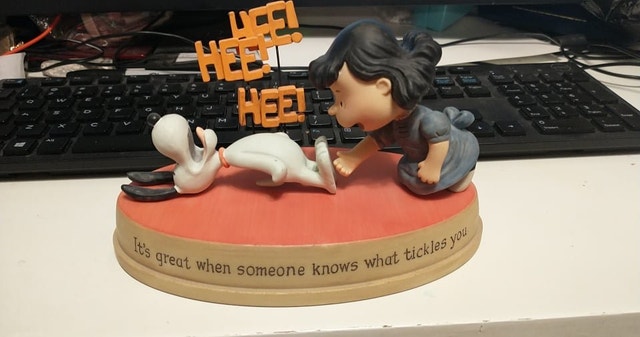 2011 Hallmark Snoopy Collectible