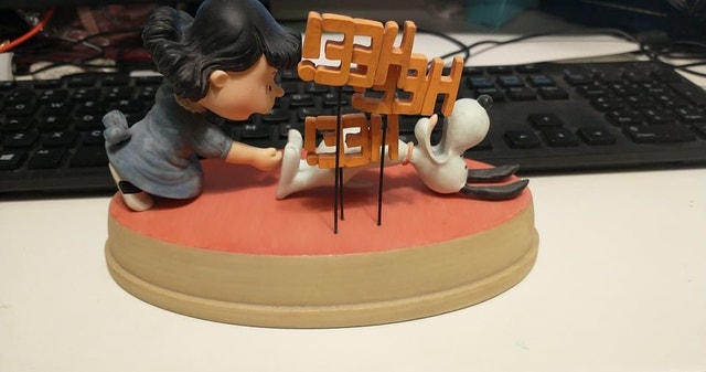 2011 Hallmark Snoopy Collectible - photo 2