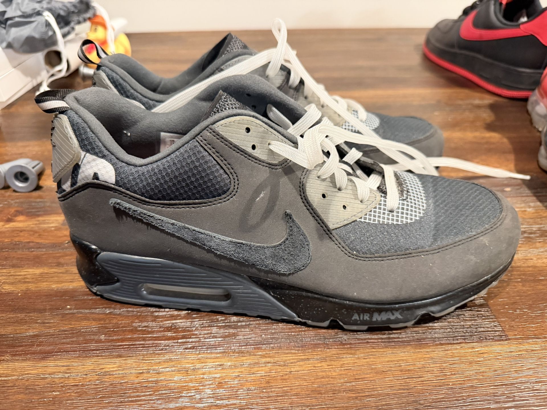 Men’s Size 13 Slightly Worn Air Max - photo 2