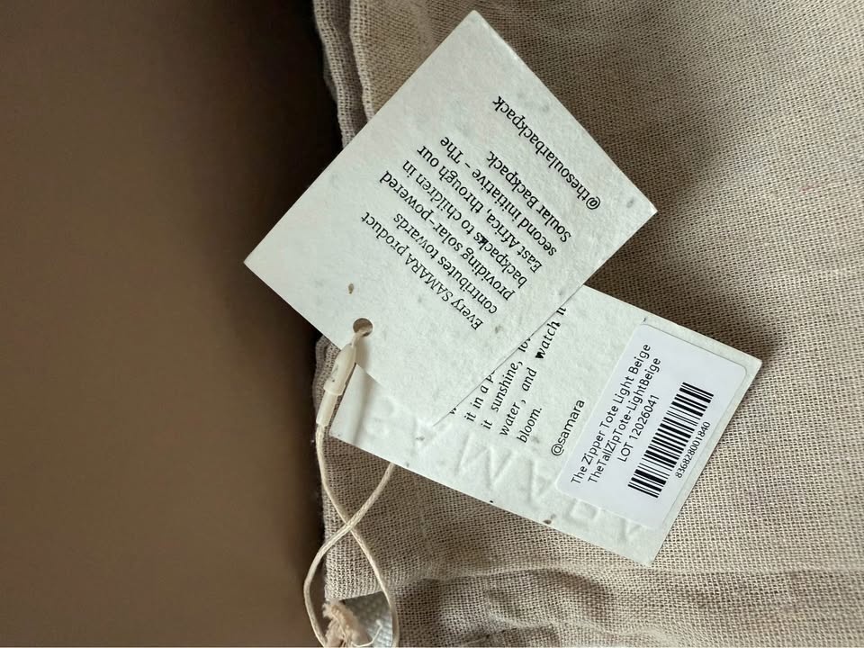 BNWT Samara vegan leather beige zipper tote bag - photo 5