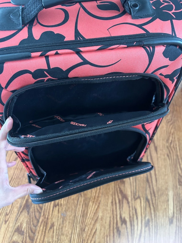 Tracker Carry on luggage - photo 3