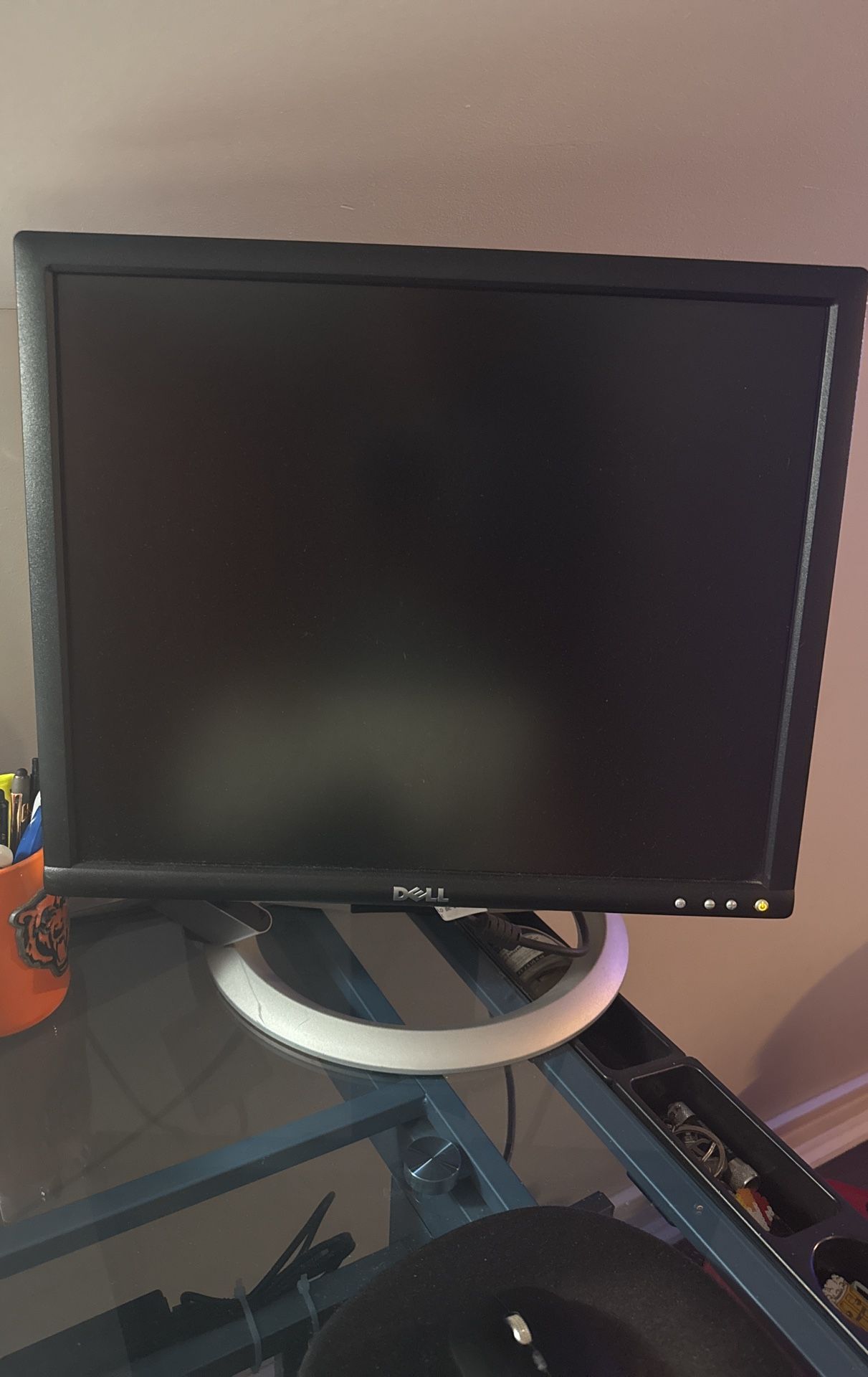 Dell Computer Screen - photo 2