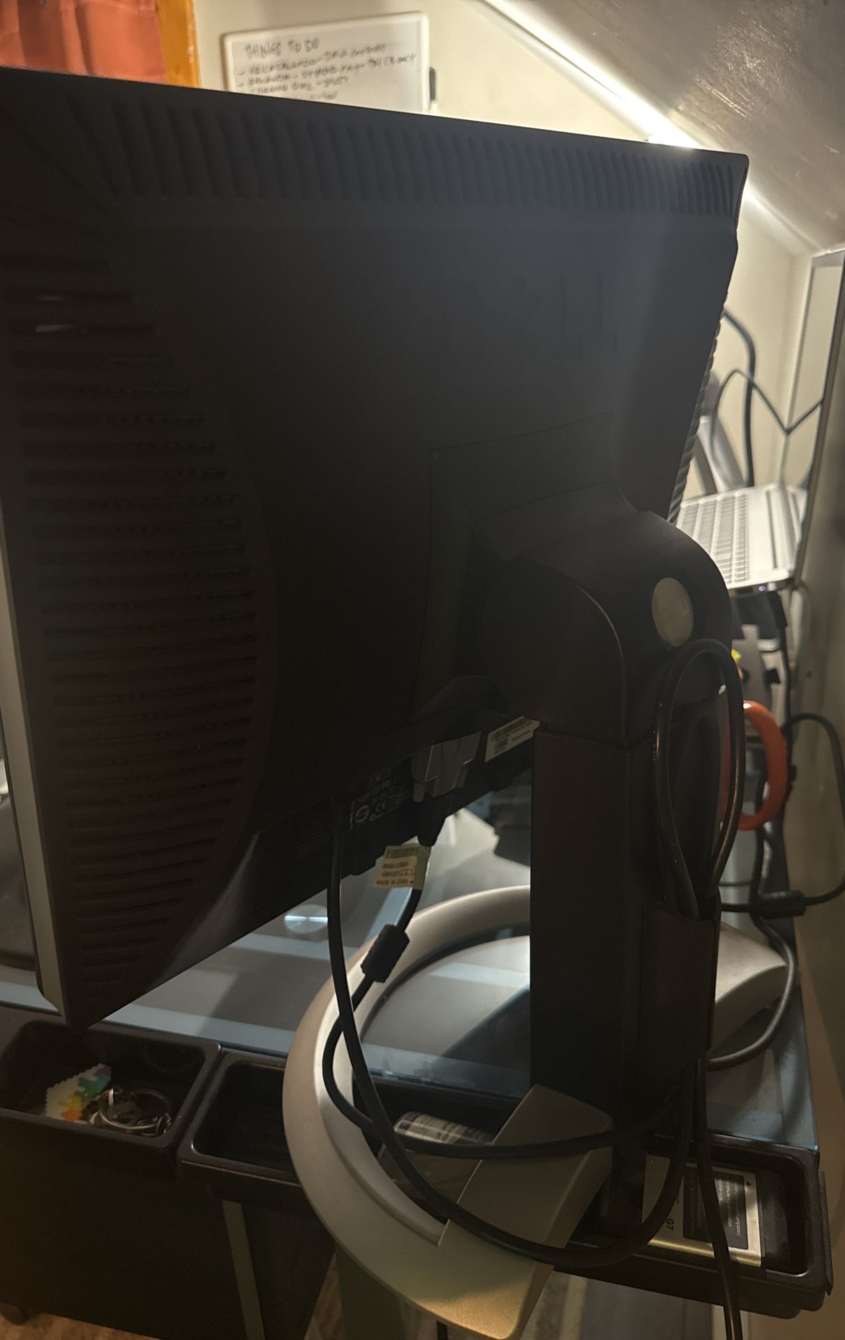 Dell Computer Screen - photo 4