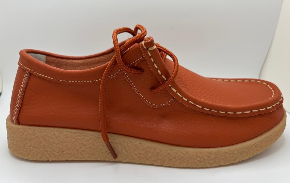 Brand new Melody Cowhide Orange Boots size 7-7.5 - photo 4