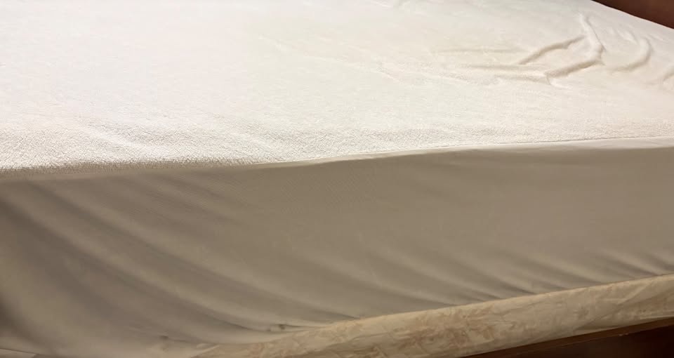 Serta 11.5” Firm Pillow Top Mattress - photo 5