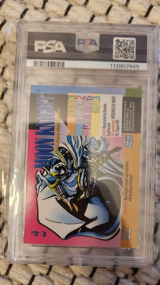 1993 Marvel Universe #2 Moon Knight PSA 8 - photo 2