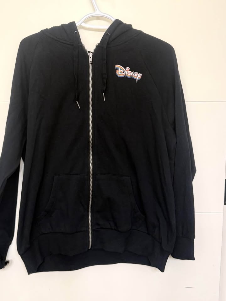 Torrid Disney Mickey Mouse and friends zip up Hoodie Size 1 - photo 2