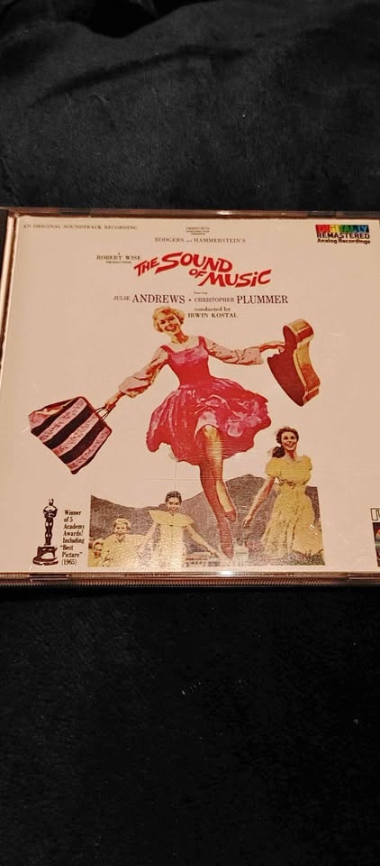 The Sound Of Music CD. Julie Andrews, Christopher Plummer. See m