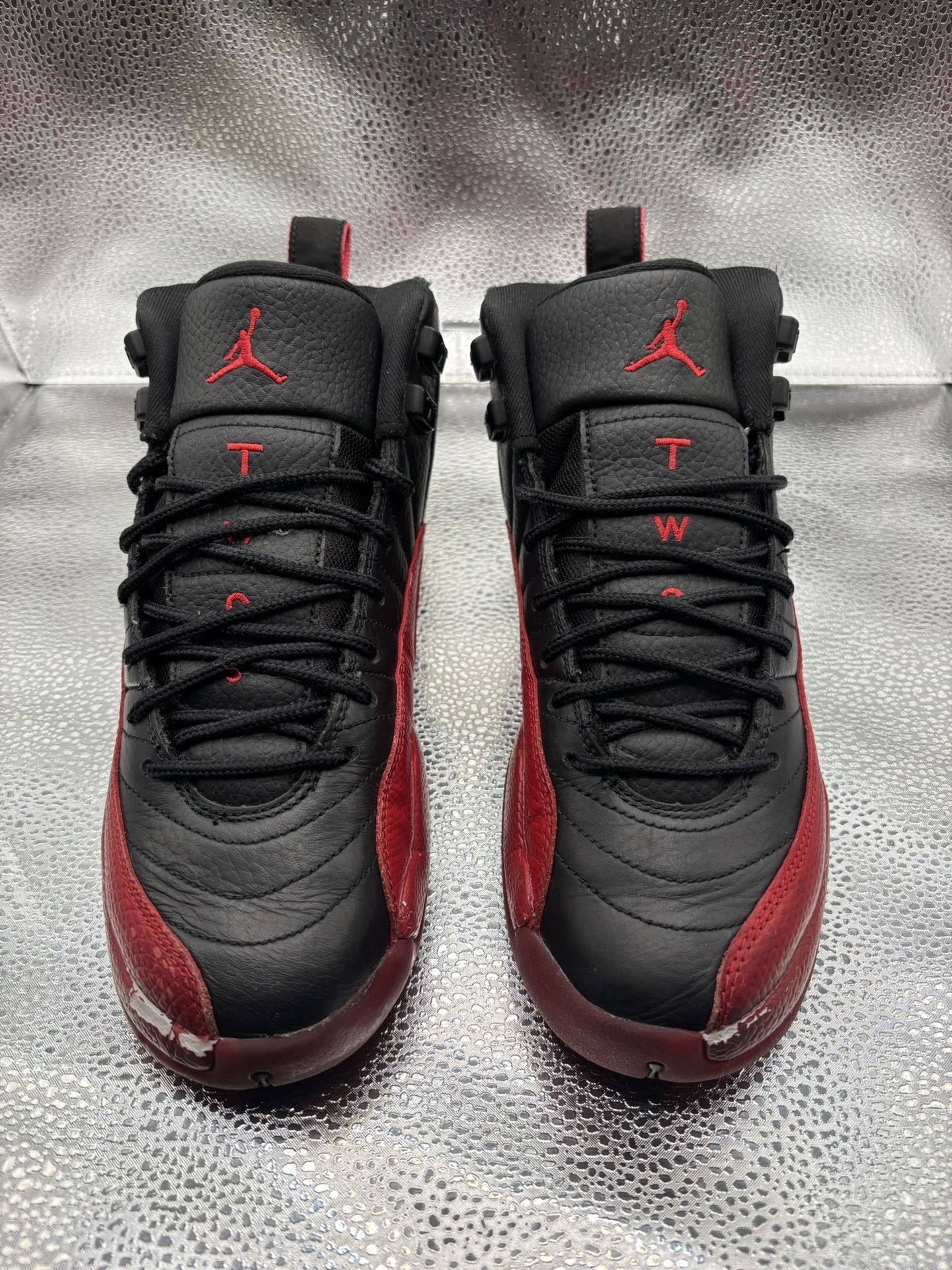 Air Jordan 12 Flu Game GS - photo 2