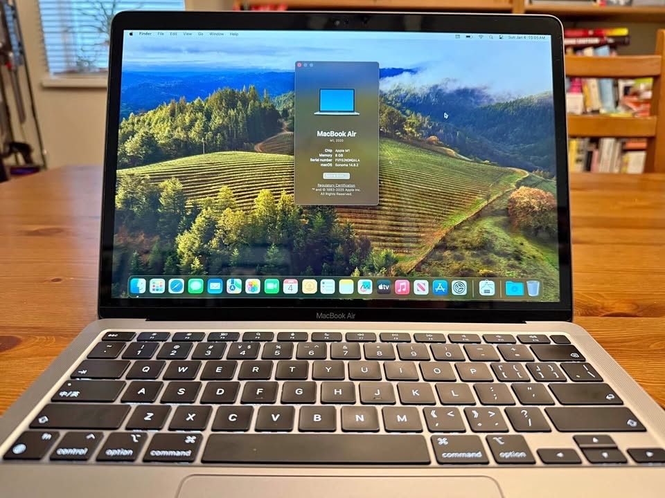 13” MacBook Air M1 – 8GB/256GB