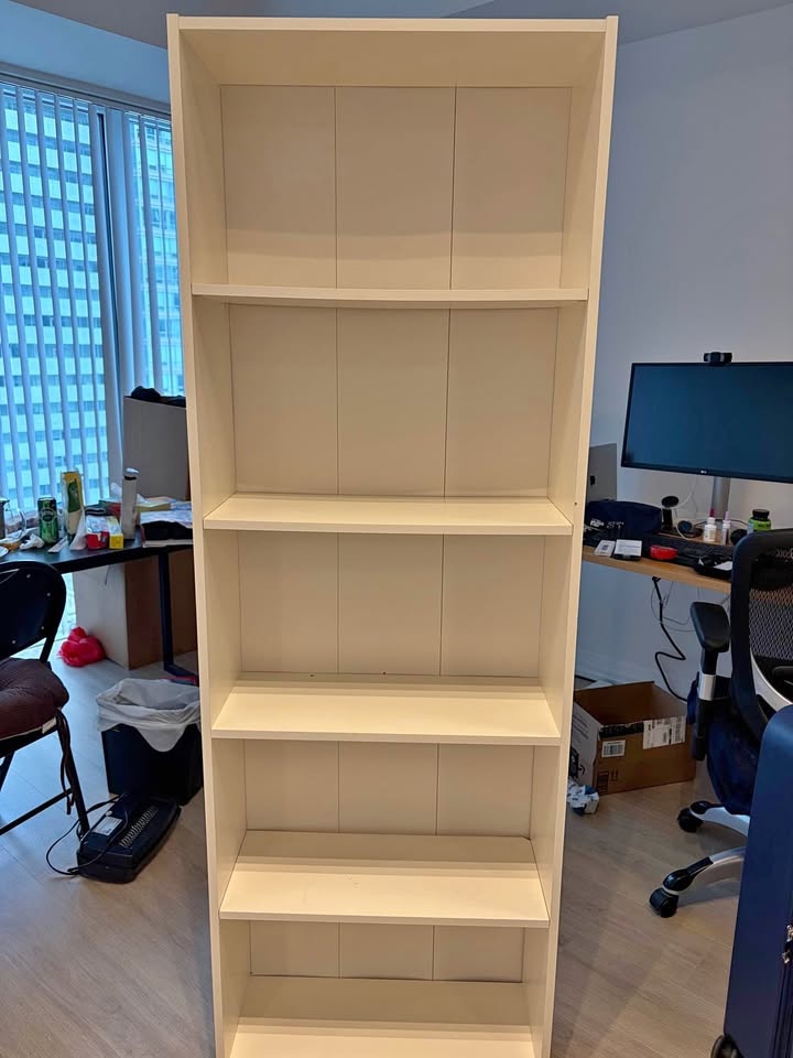 [Moving Sales] IKEA Billy Bookshelf