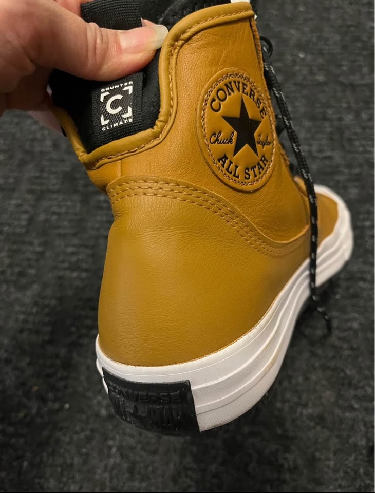 Mens 11 Converse Waterproof Sneakers - photo 3
