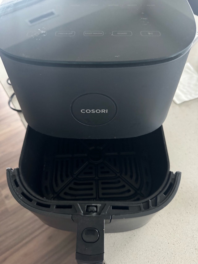 Cosori Air Fryer 4.7L / 5qt - photo 2