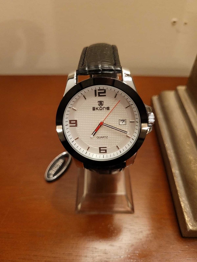Brand New Skone Black and Silver Quartz Men's Watch