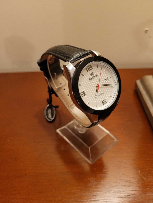 Brand New Skone Black and Silver Quartz Men's Watch - photo 3