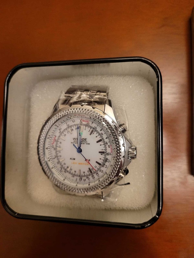 White Weide Sport LED Men’s Fashion Watch with box