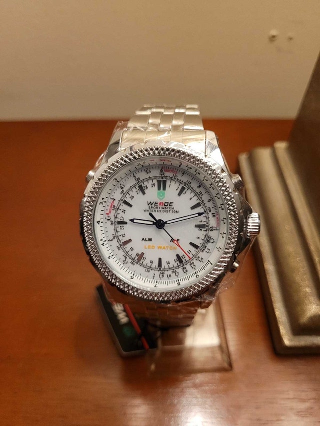 White Weide Sport LED Men’s Fashion Watch with box - photo 2