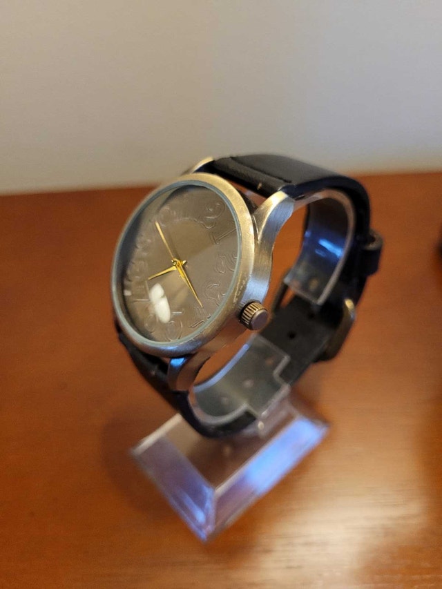 Brand New Black Women's Fashion Watch - photo 2