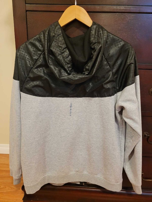 Men's Medium Reebok Black and Gray Windbreaker Jacket - photo 2
