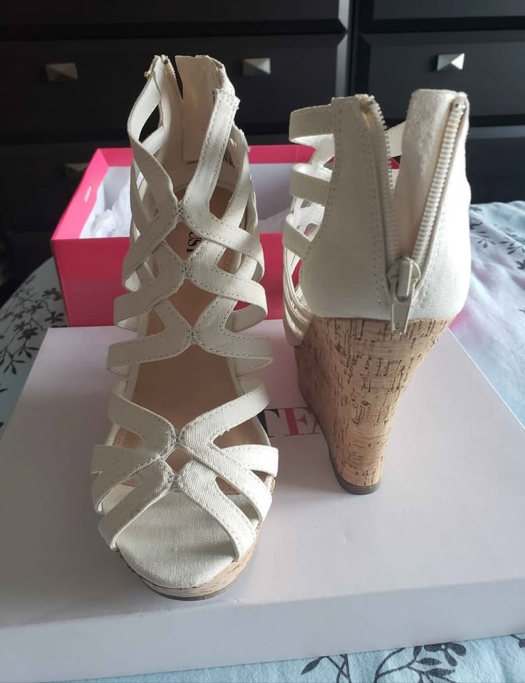 Wedge sandals - photo 5