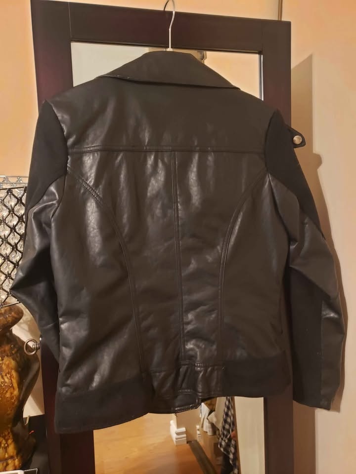 Vegan leather jacket - photo 2