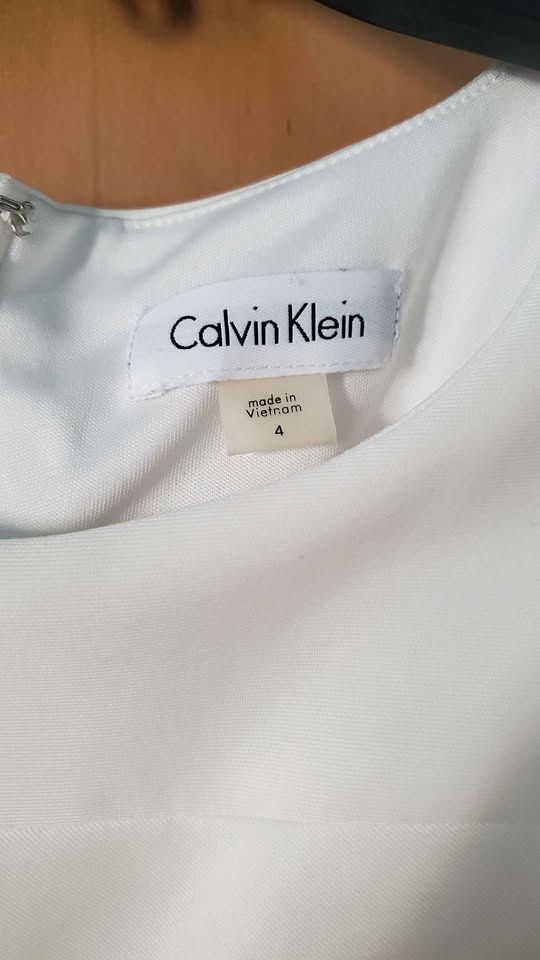 Calvin Klein Ombre Sheath Dress Size 4 - photo 3
