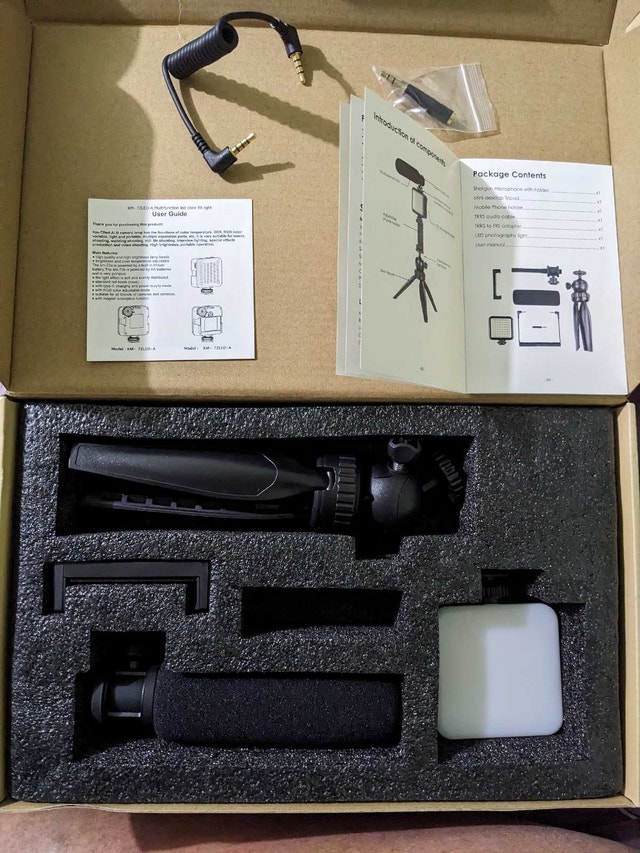 Microphone vlogging for social media